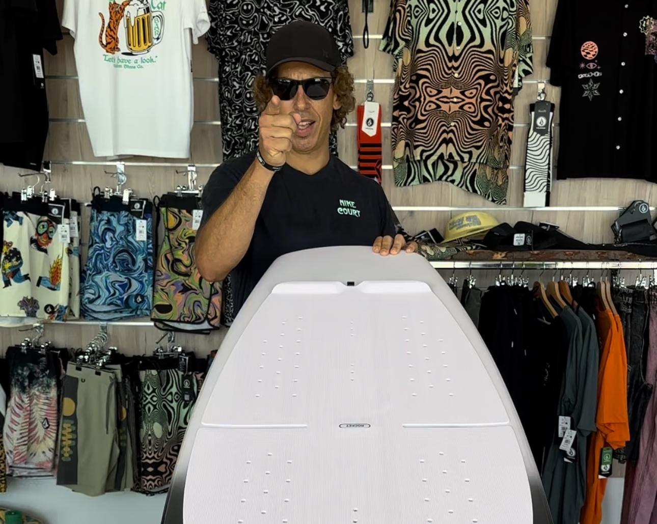 Ti presentiamo la F-ONE Rocket Wing CROSSOVER! vieni a scoprila.