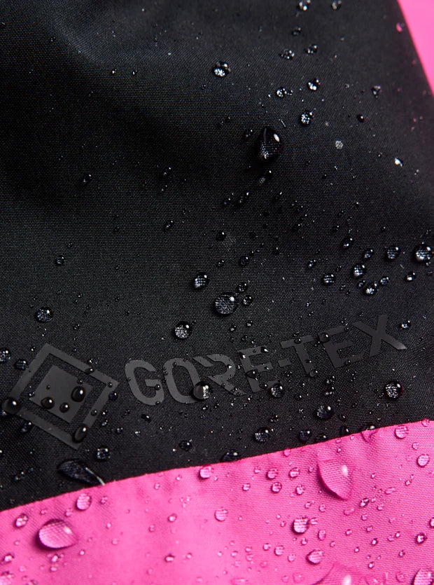 Women's Burton Reserve GORE-TEX 2L Jacket - True Black / Shockwave Pink