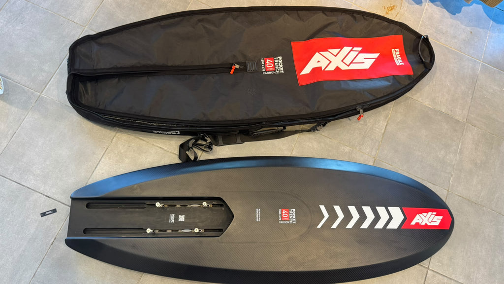 AXIS Pocket Trench Carbon 40L – Tavola Wing Foil in Carbonio 150 × 47,5 cm | Usato Come Nuovo