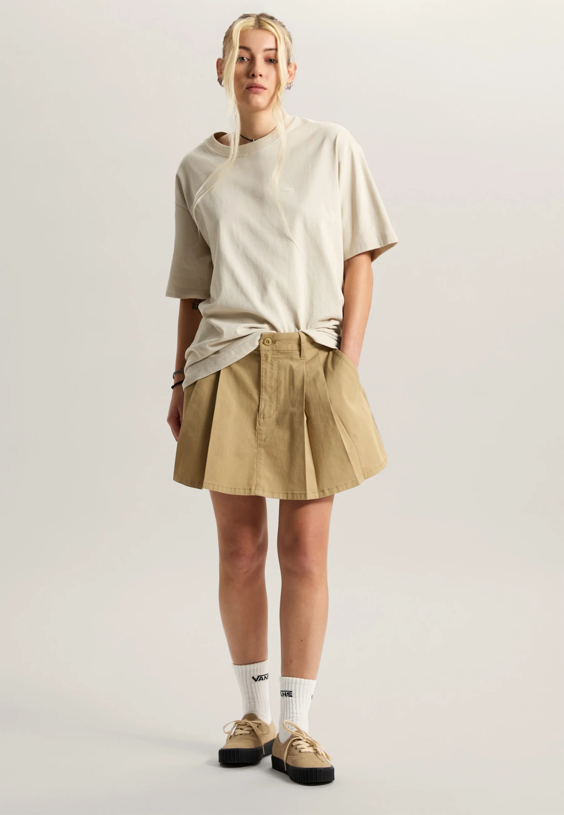 👗 Vans Authentic Chino Mini Skirt – Minigonna in Cotone Biologico - Beige