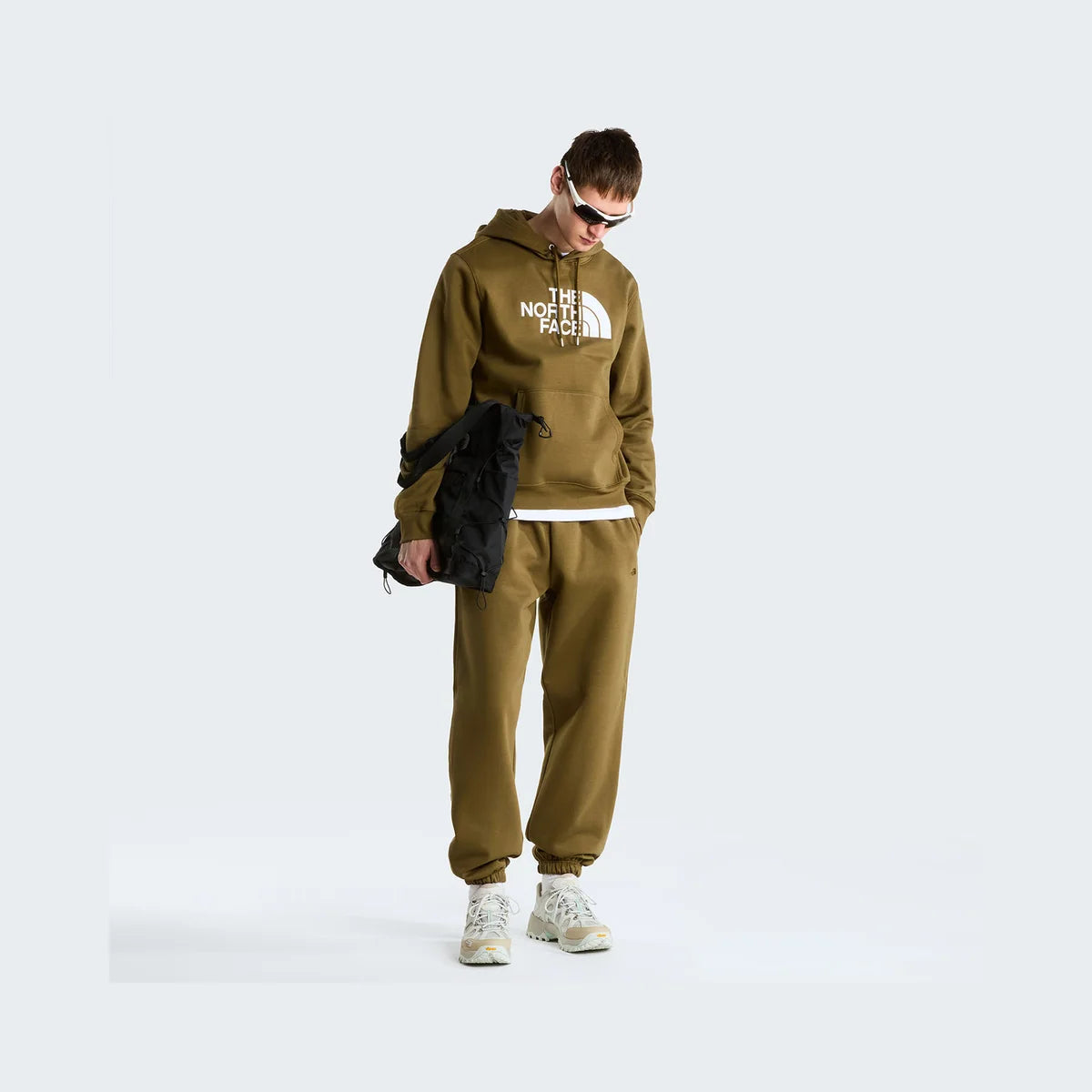 Pantaloni Tuta The North Face TNF™ Essential Simple Dome Relaxed Pant - Caraway Seed