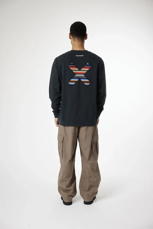 Blue Banana Classic Crew – Felpa Girocollo in 100% Cotone Biologico con X Ricamata - ANTHRACITE