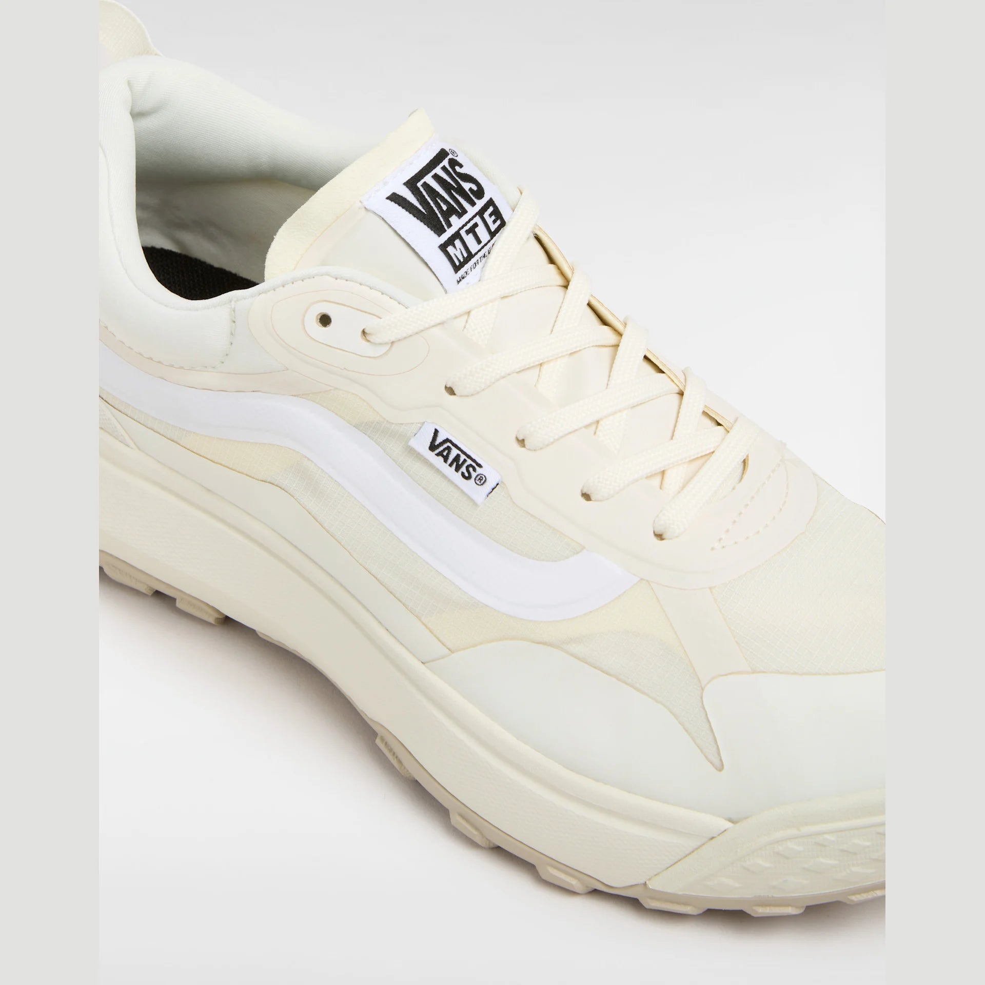 VANS MTE Crosspath Shoes - MARSHMALLOW