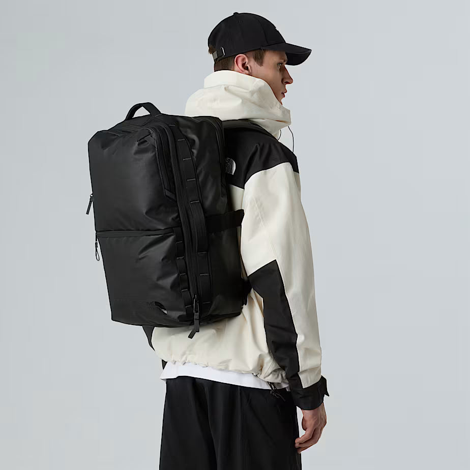 THE NORTH FACE Base Camp Voyager Large Backpack – 35L