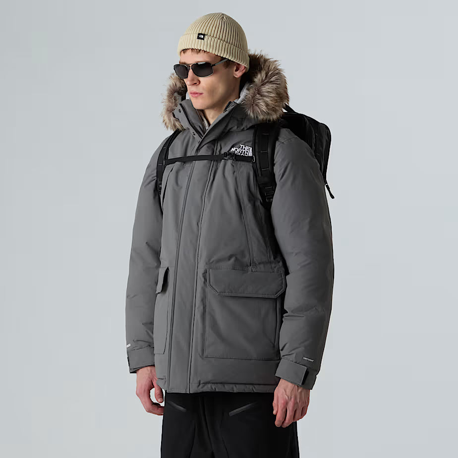 THE NORTH FACE Base Camp Voyager Daypack 26lt backpack - TNF Black-Asphalt Grey