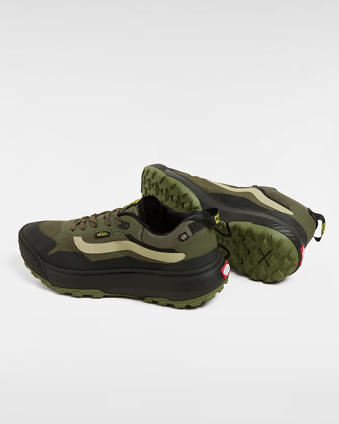 VANS MTE Crosspath Shoes OLIVE GREEN