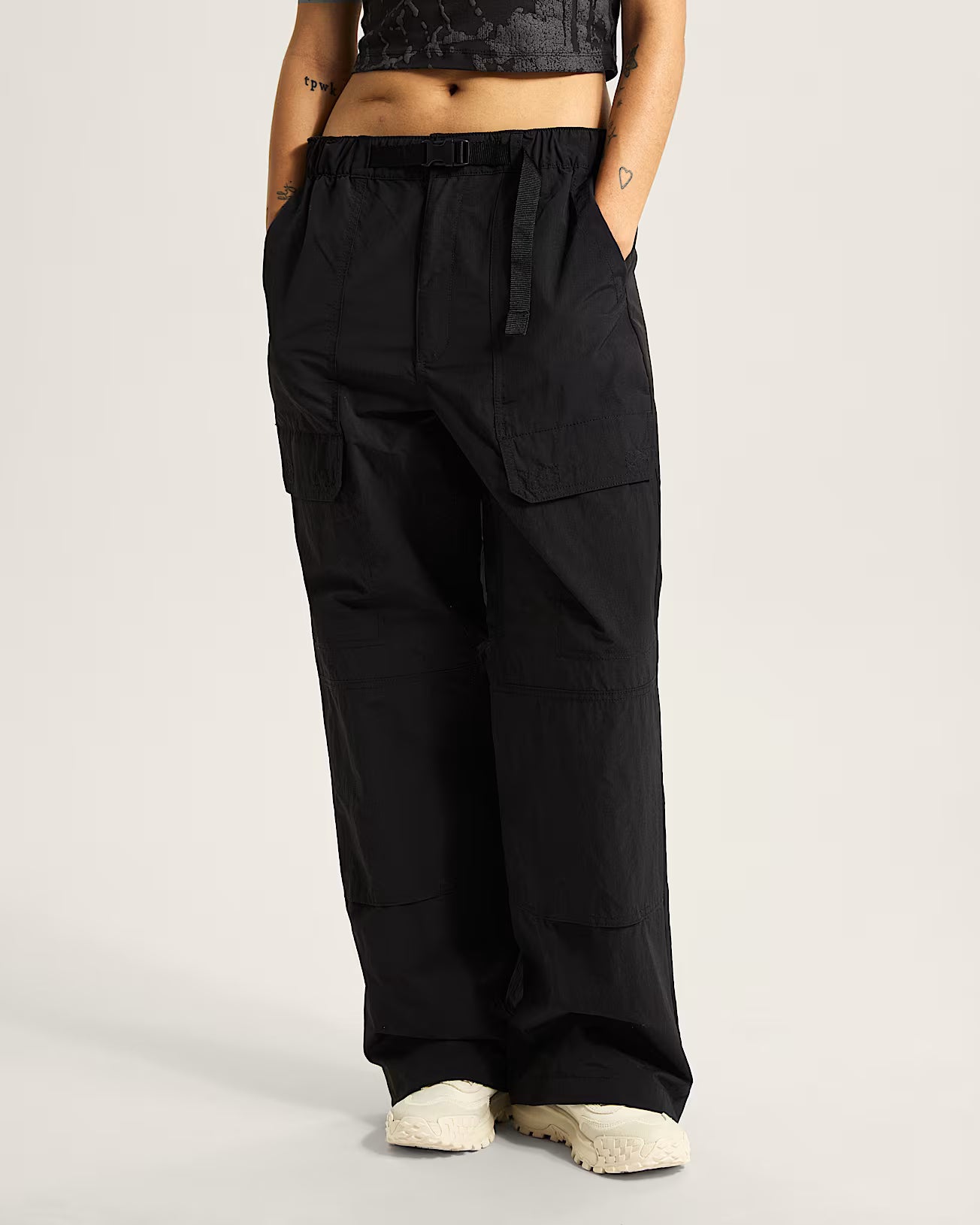 Pantaloni da Donna VANS MTE Trek Guide Pants - BLACK