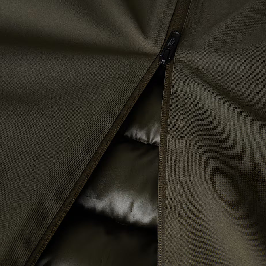 THE NORTH FACE Men's Mountain Range Down Parka – NEW TAUPE GREEN