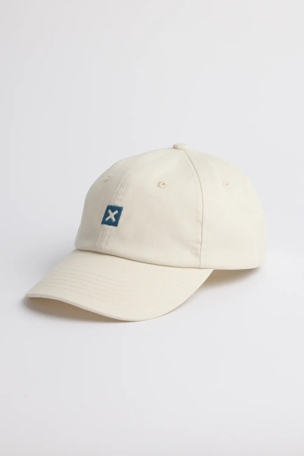 🧢 Blue Banana Off-White Nature Cap