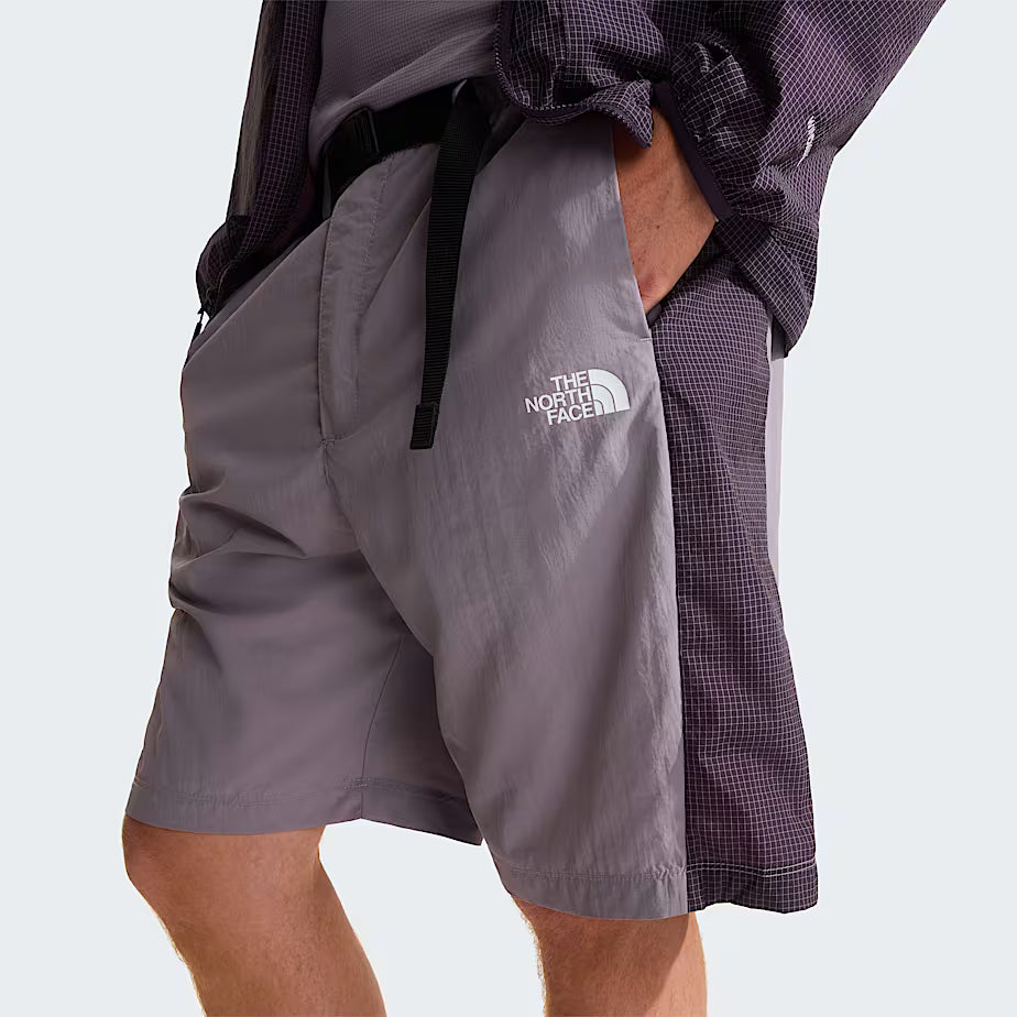 🩳 The North Face 1966 Motion Relaxed Graphic – NSE Belted Shorts Unisex - Transcendent Grey-Endless Dusk