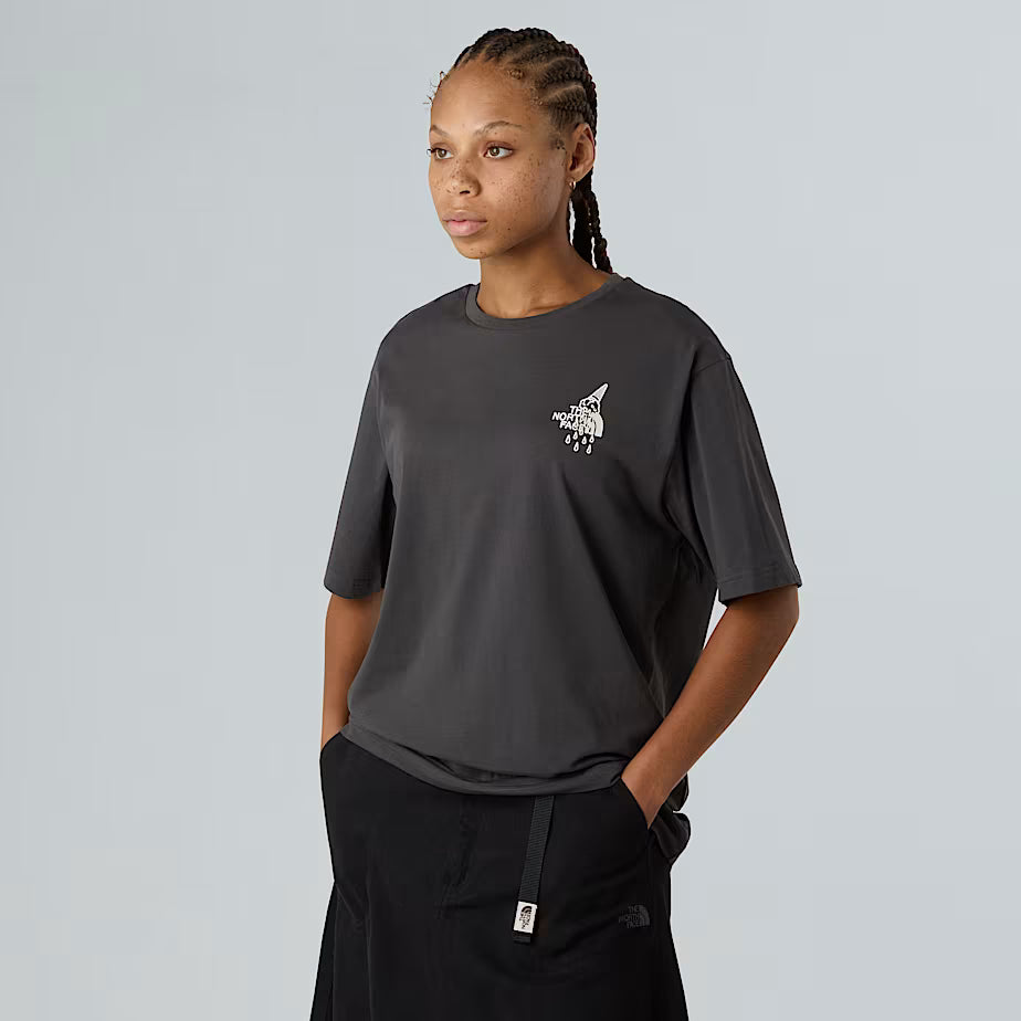 THE NORTH FACE Powder Days Relaxed Graphic Unisex T-shirt – ASPHALT GREY