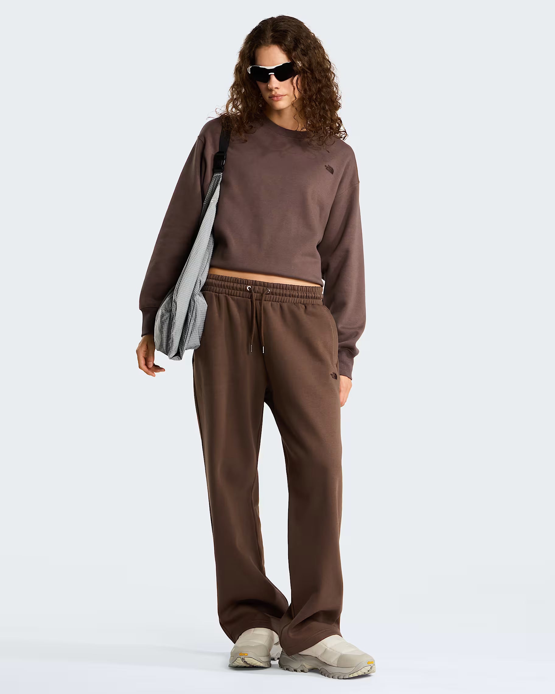 The North Face TNF™ Essential Simple Dome Relaxed Straight – Joggers Donna - Smokey Brown