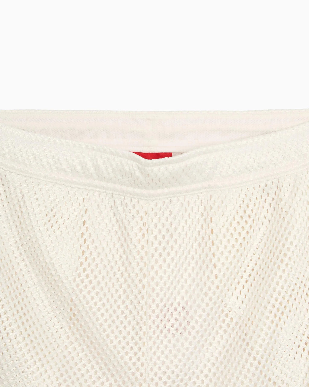 🩳 The North Face Red Box Mesh Utility Shorts – TNF White