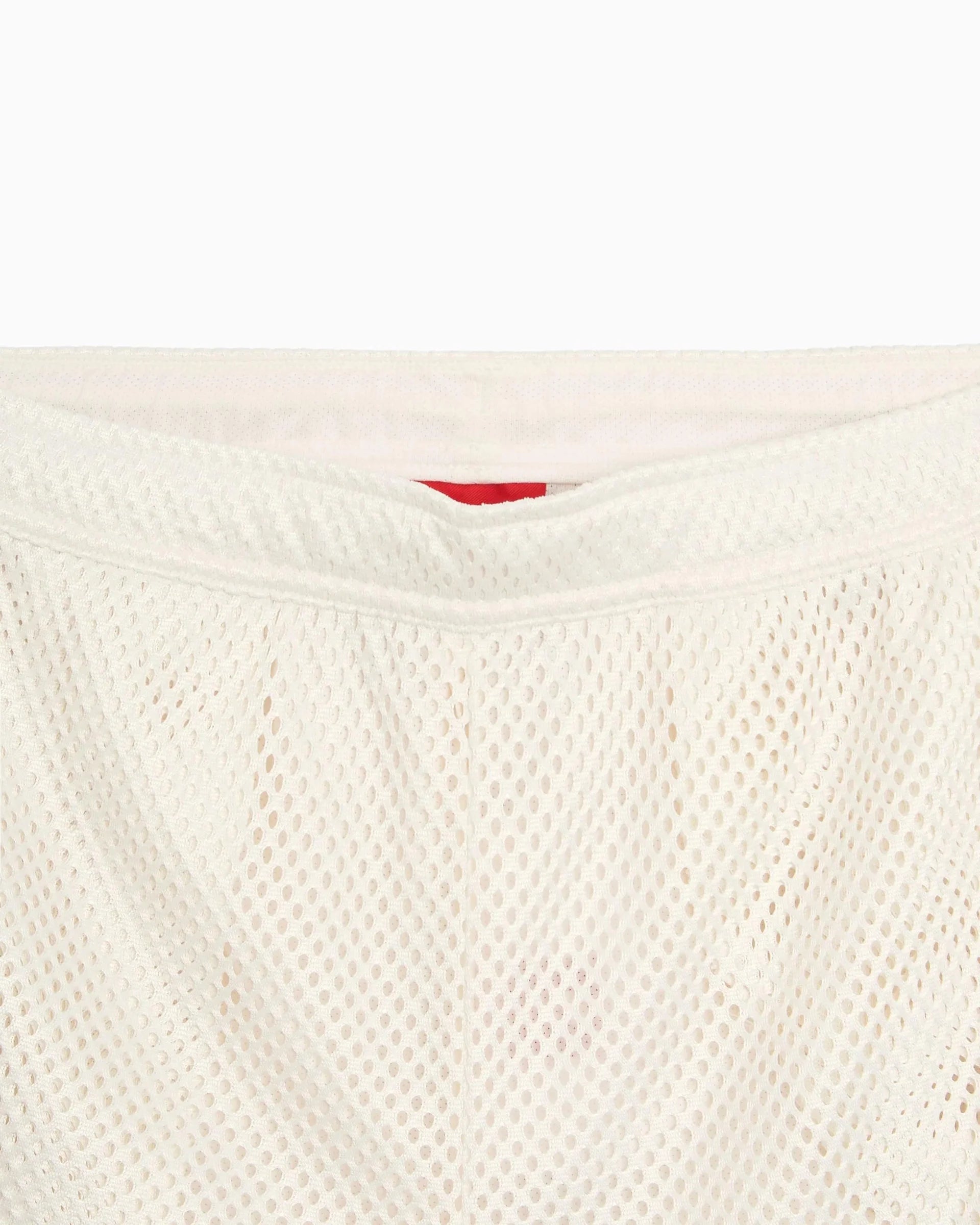 🩳 The North Face Red Box Mesh Utility Shorts – TNF White